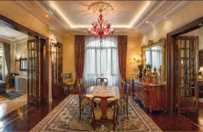 În Bucureşti o vilă istorică a fost scoasă la vânzare pentru 1,7 milioane de euro