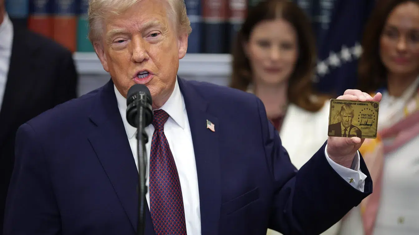 Doar o persoană a primit viza de 1 milion de dolari promisă de Trump