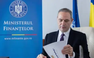 Alexandru Nazare da declaratii la DNA ca martor. Dosarul vizeaza achizitia masiva de vaccinuri