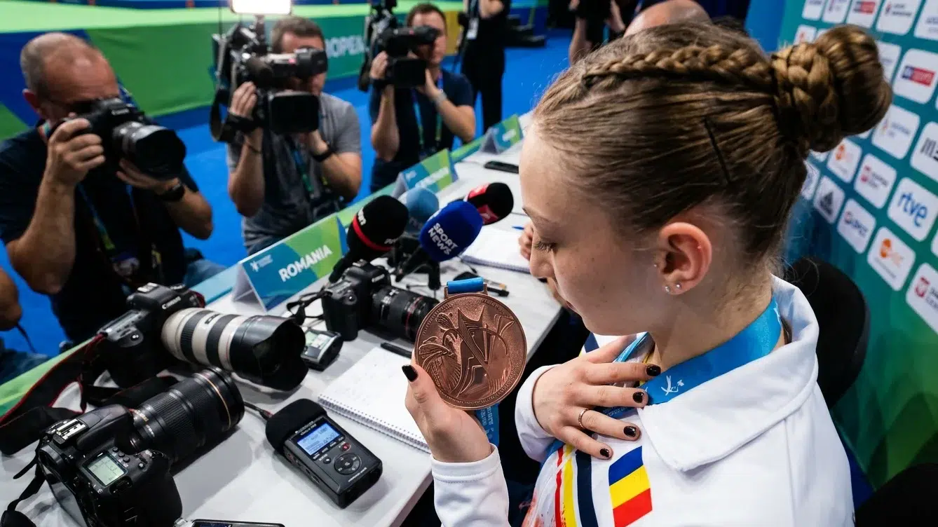 Ana Barbosu este suspendata provizoriu. Gimnasta rateaza 3 teste antidoping