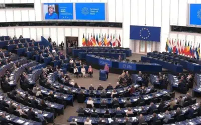 Zvonuri false despre aplaudaci pentru Angela Merkel. Parlamentul European clarifica situatia