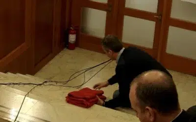 Procesul pentru bataia din Parlament incepe azi. Dan Vilceanu lipseste de la instanta