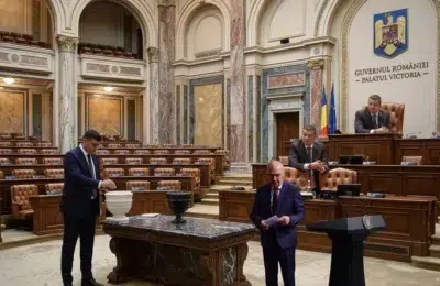 Surpriza uriasa in Parlament. Cifrele care decid soarta Guvernului Bolojan azi