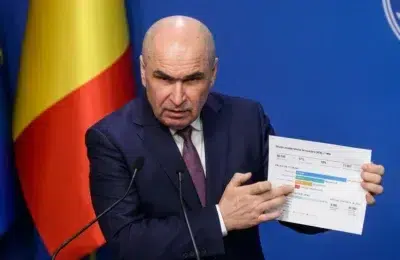 Surpriza uriasa la Guvern inaintea motiunii. Ce a decis Ilie Bolojan pentru profesori si elevi