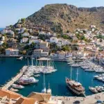 Insula greceasca Hydra interzice masinile si bicicletele. Destinatia e la 90 de minute de Atena