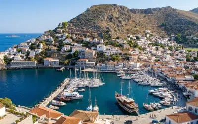 Insula greceasca Hydra interzice masinile si bicicletele. Destinatia e la 90 de minute de Atena