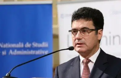 Remus Pricopie reactioneaza la mesajul obscen al lui Vlad Voiculescu. Ce a transmis rectorul SNSPA