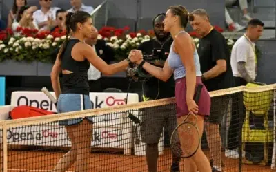 Sorana Cirstea o infrunta pe Aryna Sabalenka la Roma. Miza este calificarea in optimi