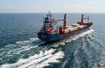 Portcontainerul „San Antonio”a fost ţinta unui atac cu rănirea mai multor membri ai echipajului