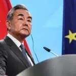China anunta sprijin oficial pentru Cuba. Wang Yi critica presiunile SUA la ONU