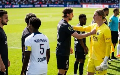 Ucraineanul Zabarnii si rusul Safonov evita salutul la PSG. Finala se joaca sambata la Budapesta