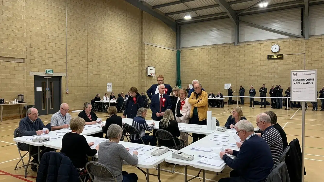 Reform UK castiga masiv in Marea Britanie. Laburistii pierd 16 din 17 mandate in Tameside