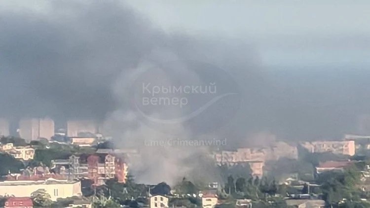Ucraina distruge logistica militara a Rusiei. Baze aeriene si rafinarii lovite in Crimeea