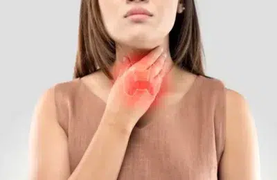 Oboseala si schimbarile de greutate ascund boli ale tiroidei. Colegiul Medicilor publica un nou ghid