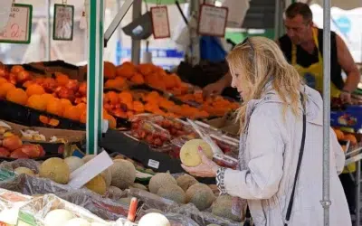 Facturile la alimente cresc pana la Craciun. Comisia Europeana pregateste fonduri pentru fermieri