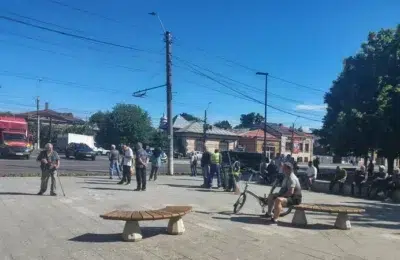 În Galati, o mamă si fiul de 14 ani ajung la spital