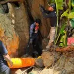Sapte persoane blocate de o saptamana intr-o pestera din Laos. Salvatorii se apropie de grup