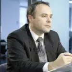 Pretul petrolului sare la 124 de dolari pe baril