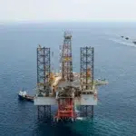 Pretul petrolului ajunge la 105 dolari. Trump respinge conditiile de pace propuse de Iran