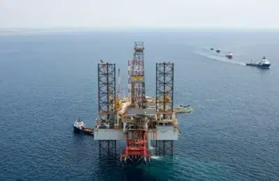 Pretul petrolului ajunge la 105 dolari. Trump respinge conditiile de pace propuse de Iran