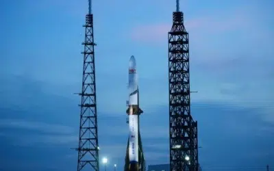 Racheta New Glenn a explodat pe rampa de lansare. Jeff Bezos anunta investigatii la baza din Florida
