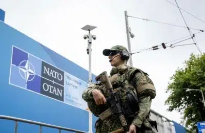 NATO discuta reducerea trupelor SUA in Europa. Trump retrage 5000 de militari din Germania