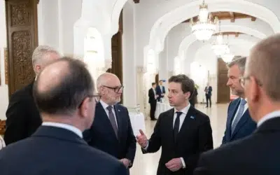 Declaratie comuna la summitul B9 de la Bucuresti. Liderii NATO definesc Rusia ca amenintare directa