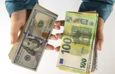 ANAF amendeaza casele de schimb valutar cu 3,45 milioane lei. Nereguli la 85% dintre cele verificate
