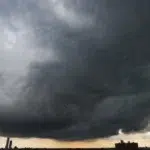 ANM emite cod rosu de canicula in Bucuresti urmat de furtuni. Maxime de 39 de grade