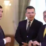 AUR preia temele USR si PNL in Parlament. Analistii anunta pregatiri pentru alegeri anticipate