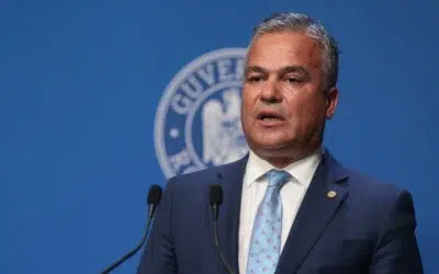 Premierul desemnat Adrian Vestea cauta voturi la PSD dupa refuzul USR