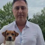 Alexandru Ciucu isi gaseste cainele pierdut in Pipera. Animalul a evitat un accident
