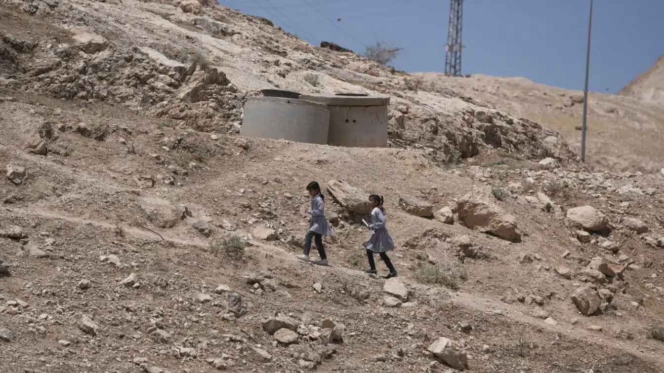 Amnesty acuza Israelul de epurare etnica in Cisiordania. Datele ONU arata 7280 de evacuari