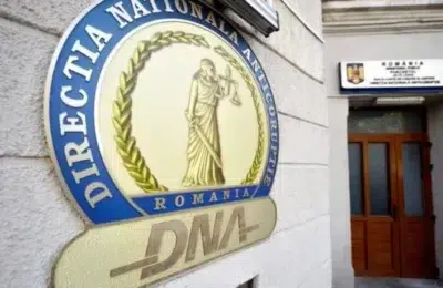 Fost sef din ANPC pus sub control judiciar de DNA. Bogdan Dragomirescu a luat o mita de 15.000 lei