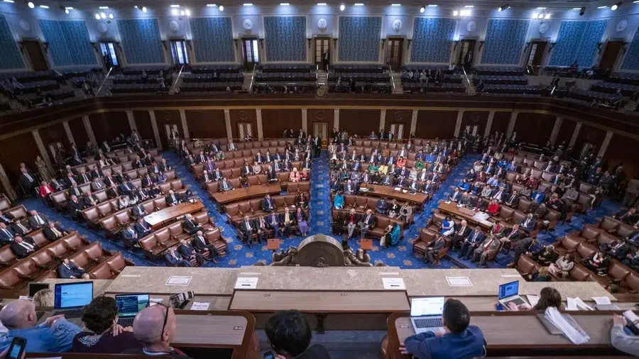 Congresul SUA aproba un nou ajutor pentru Ucraina. 18 republicani sfideaza linia partidului