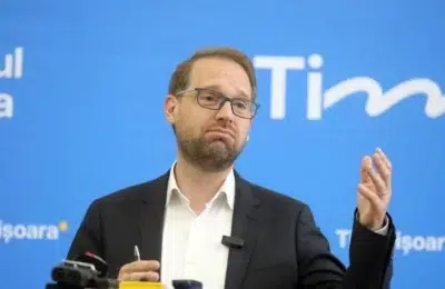 Senatul voteaza noua conducere ICR cu 81 de voturi. Dominic Fritz acuza o alianta PSD AUR