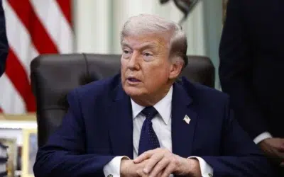 Donald Trump organizeaza o gala UFC de 60 de milioane de dolari. Vedetele refuza invitatia