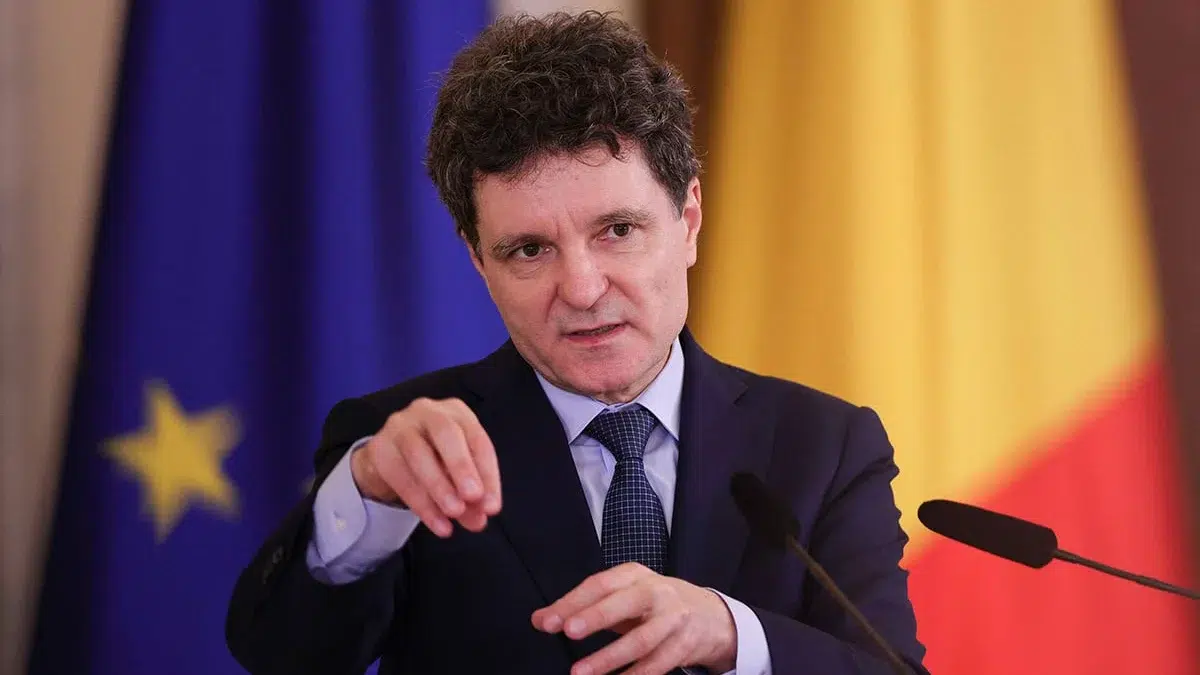 Fostul consilier al lui Nicusor Dan regreta votul acordat. Edmond Niculusca isi cere iertare