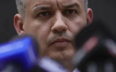 Eugen Tomac prezinta lista noului Guvern. Ciprian Ciucu critica propunerile apropiate de PSD