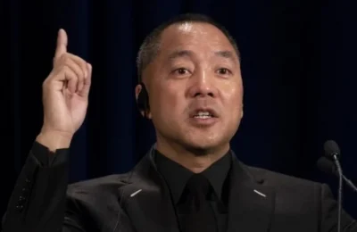Guo Wengui primeste 30 de ani de inchisoare. Afaceristul chinez a fraudat mii de investitori