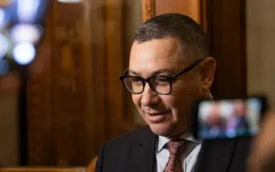 Guvernul Vestea depinde de voturile AUR în Parlament. Victor Ponta publică calculele oficiale