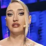 Ilona Brezoianu publica prima imagine cu baietelul ei. Actrita apare pe coperta unei reviste