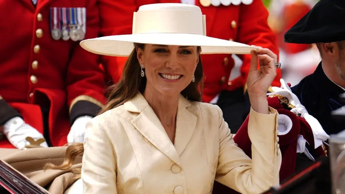 Autoritatile britanice sanctioneaza un fost angajat pentru accesarea dosarului lui Kate Middleton