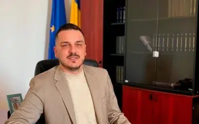Influencerul Makaveli ridicat de mascati pentru evaziune fiscala. Prejudiciu de 574.000 lei