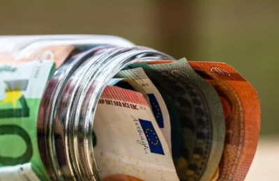 360.000 de romani au cate 20.000 de euro in Pilonul II. Cum se pot retrage banii