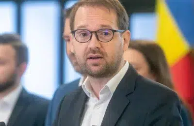 Veniturile scad pentru votantii PSD si cresc la USR. 84% dintre romani asteapta noi scumpiri