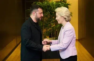 Uniunea Europeana trimite primele 3.2 miliarde de euro catre Ucraina. Von der Leyen anunta plata