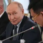 Vladimir Putin anunta consolidarea apararii antiaeriene. Dronele ucrainene au lovit Sankt Petersburg