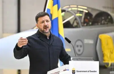 Zelenski schimba ruta externa. Liderul ucrainean zboara de la Chisinau in loc de Polonia