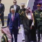 SUA ofera Iranului 300 de miliarde de dolari. Liderii arabi contesta acordul semnat de Donald Trump